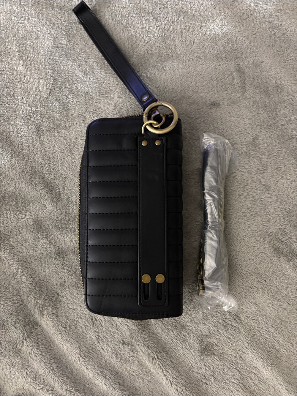 Wallet - Picture 2 of 5